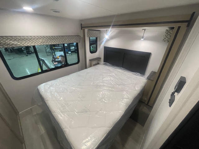 2026 SUNSEEKER 2860 DSF - Image 15
