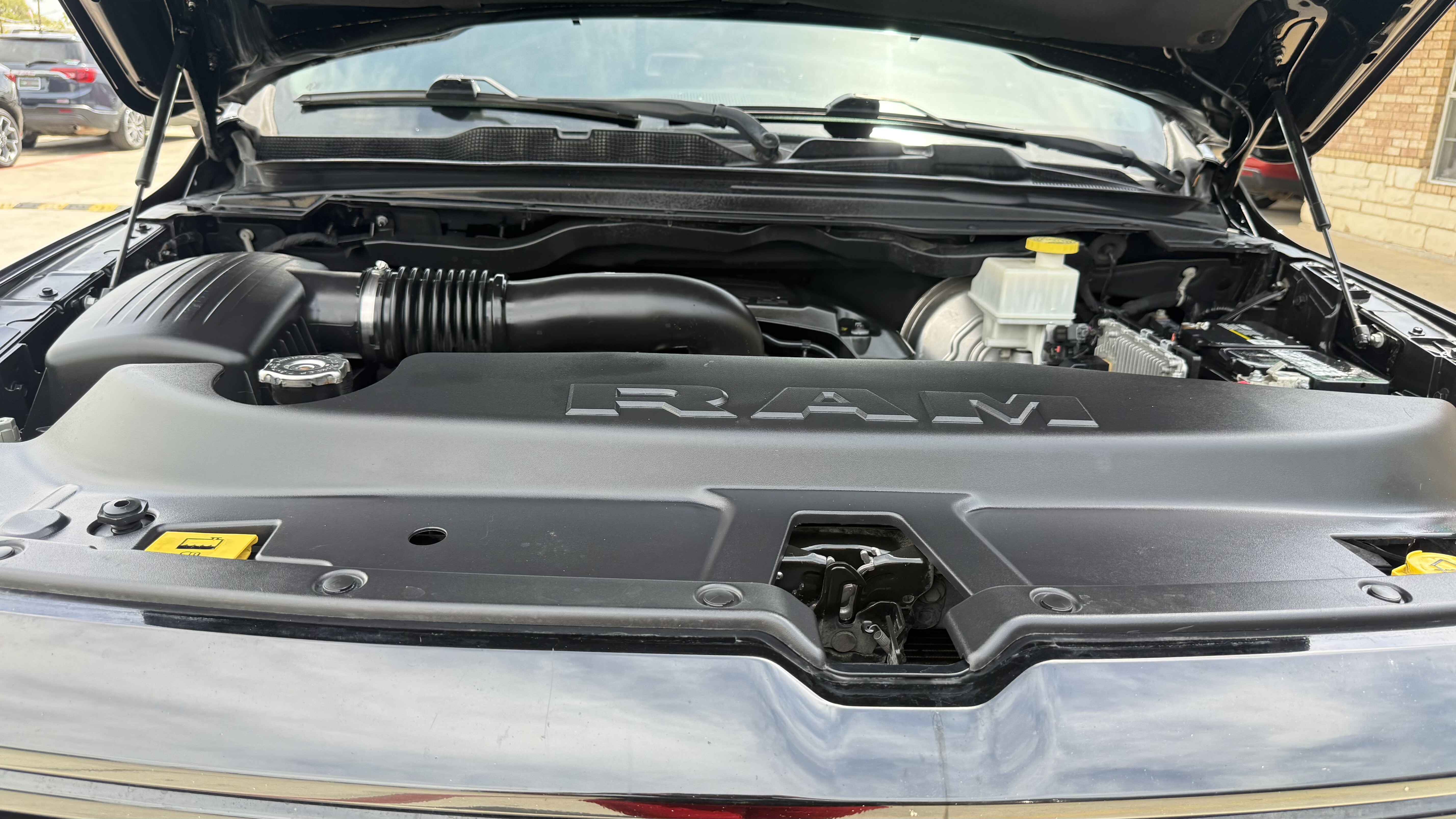 2020 Ram 1500 Pickup Crew Cab Bighorn/Lone Star 4WD - Image 39