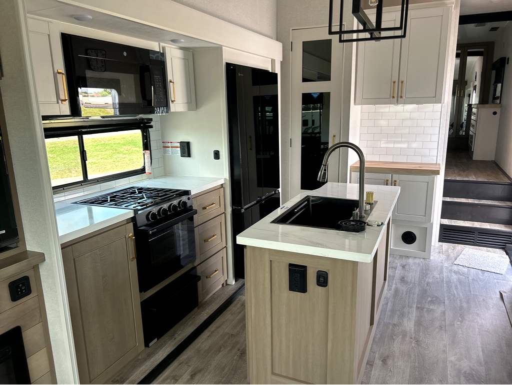 2026 JAYCO EAGLE 321RSTS - Image 12