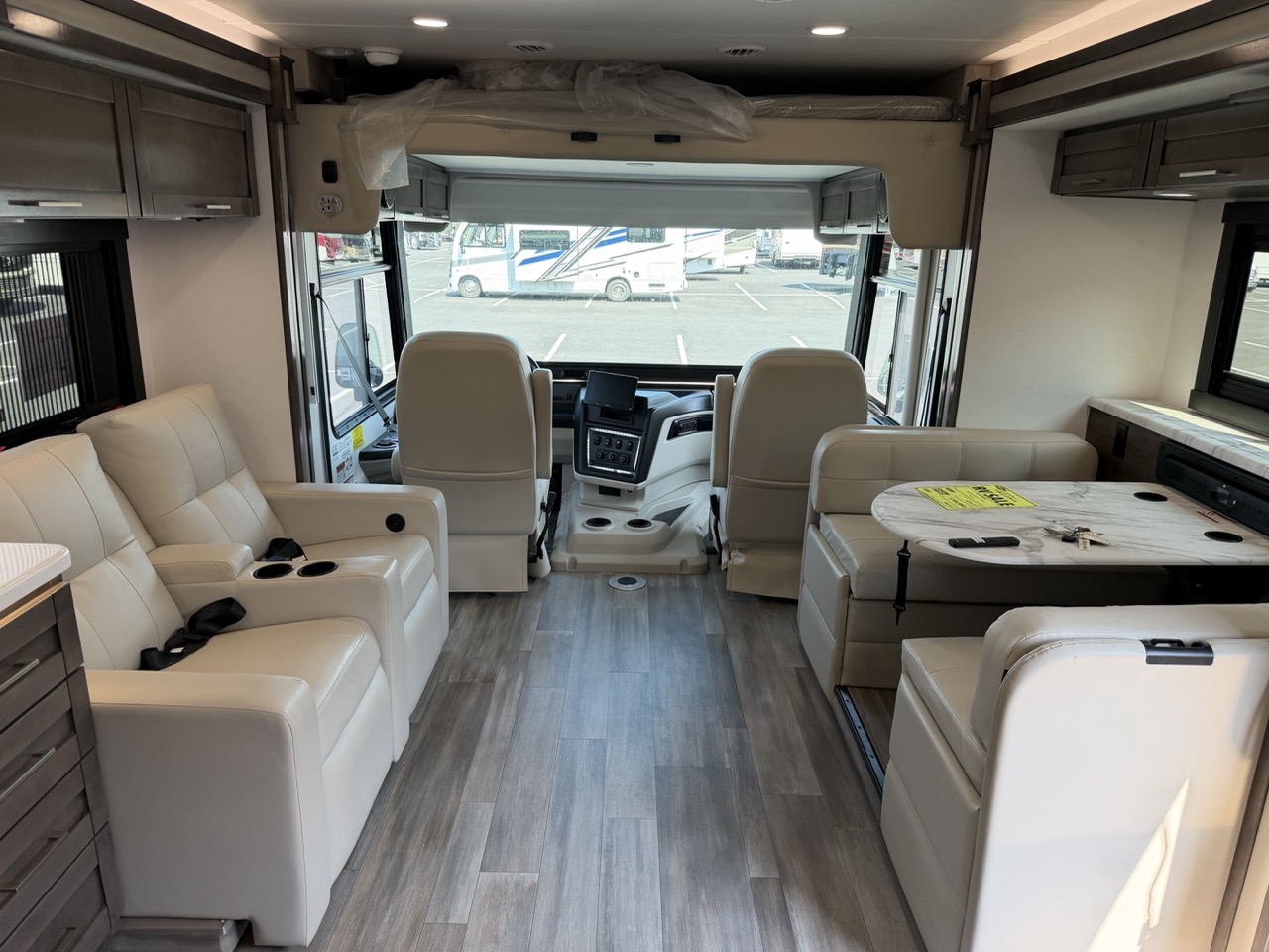 2026 Entegra Coach Vision XL 31UL - Image 21