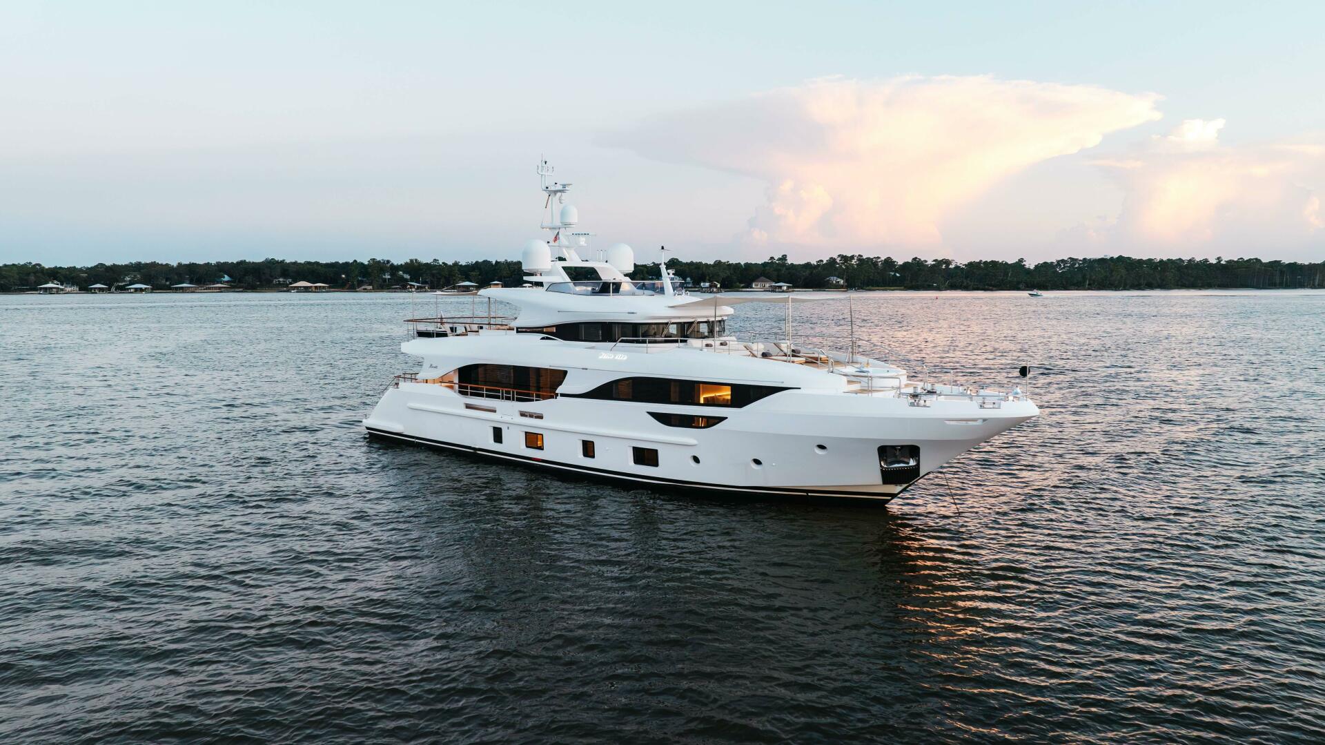 2019 Benetti Delfino 95 - Image 1