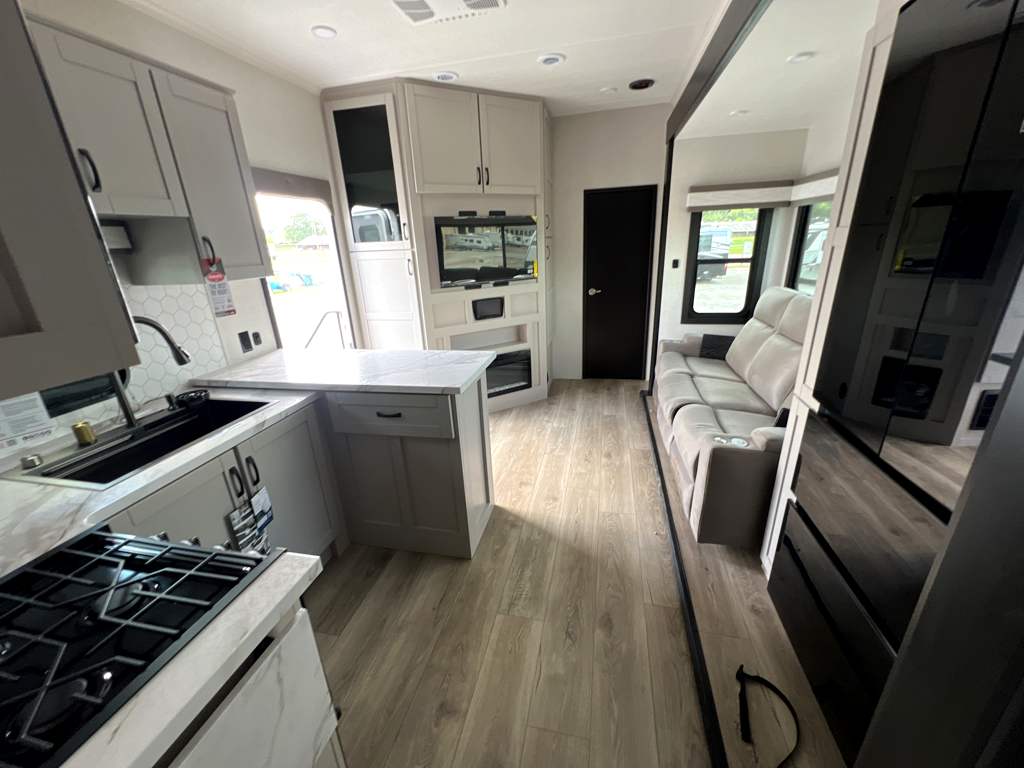 2026 JAYCO SEISMIC 359 - Image 21