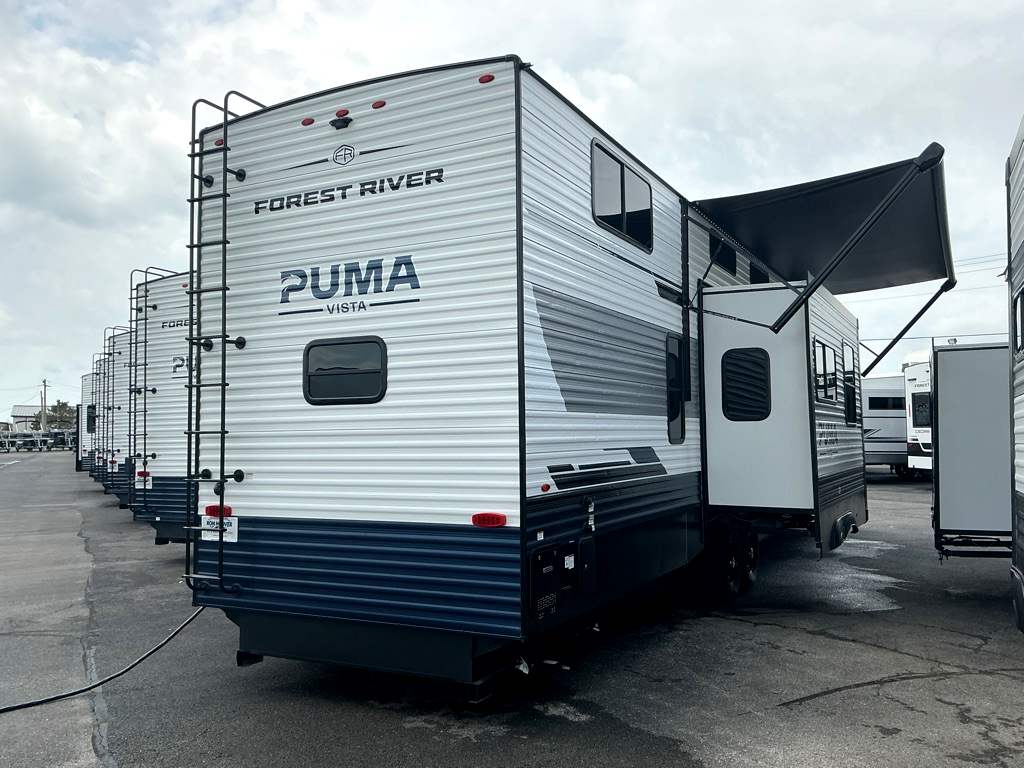 2026 PALOMINO 421LFT - Image 2