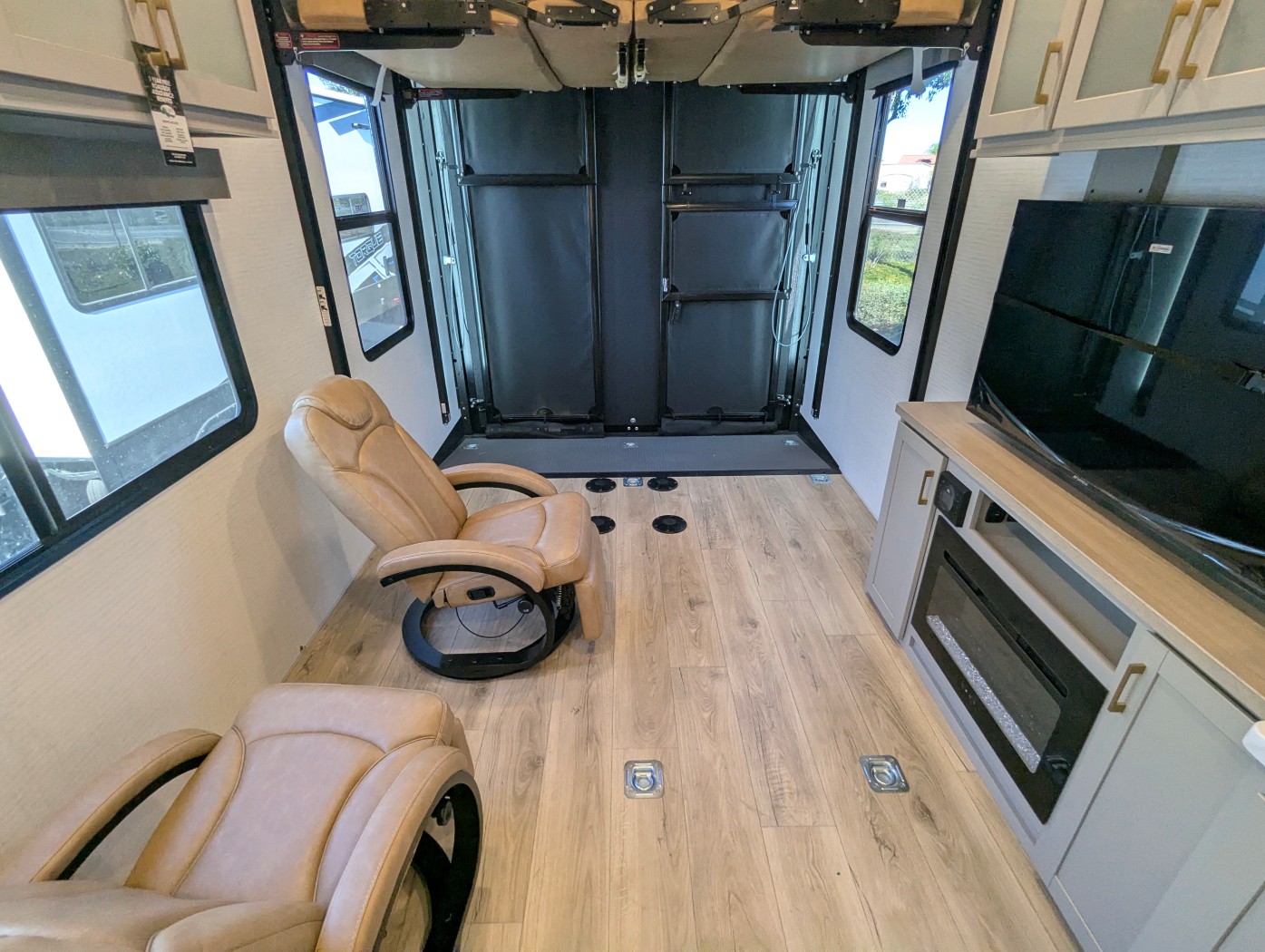 2026 Forest River Stealth 2710 - Image 17