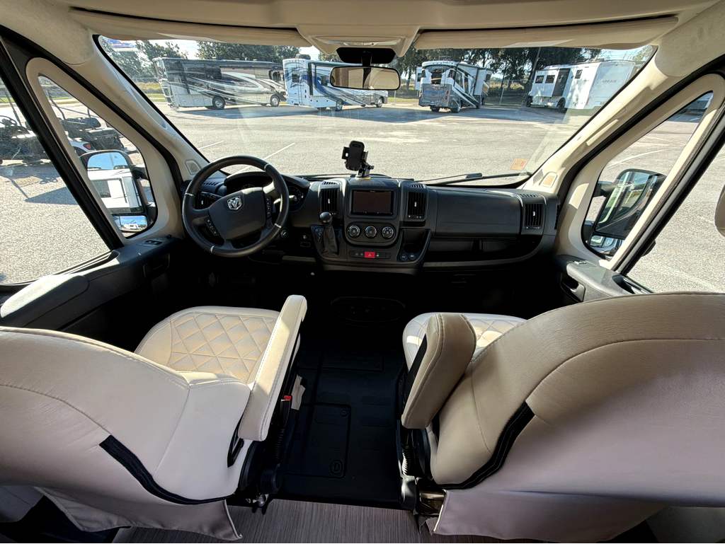 2022 ENTEGRA COACH ETHOS 20T - Image 35
