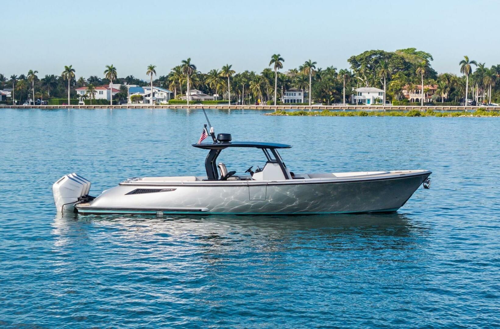2025 Wajer Center Console - Image 5