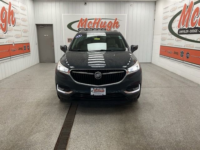 2019 Buick Enclave Utility 4D Essence AWD - Image 2