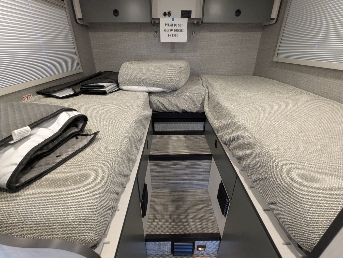 2026 Winnebago EKKO Sprinter 23B AWD - ATH Edition  - Image 25