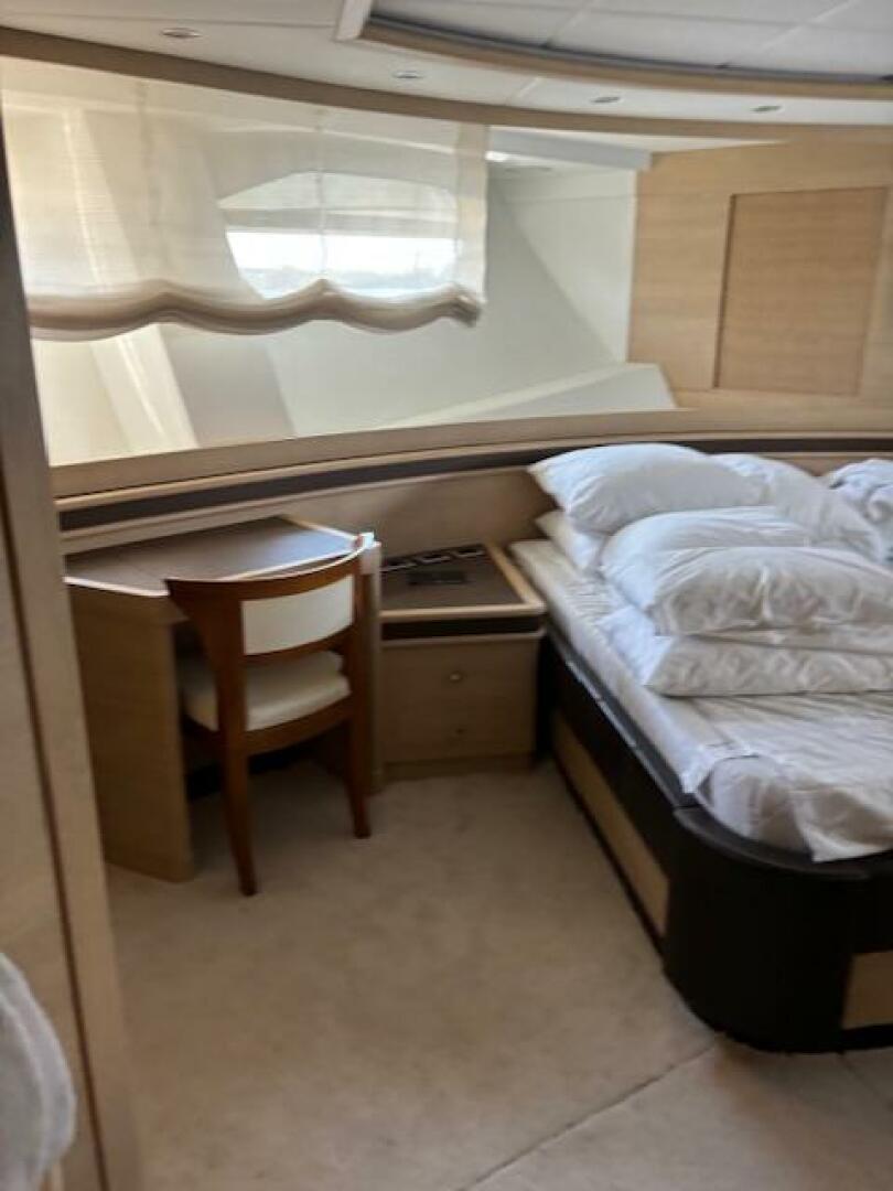 2009 Astondoa 95 GLX - Image 34