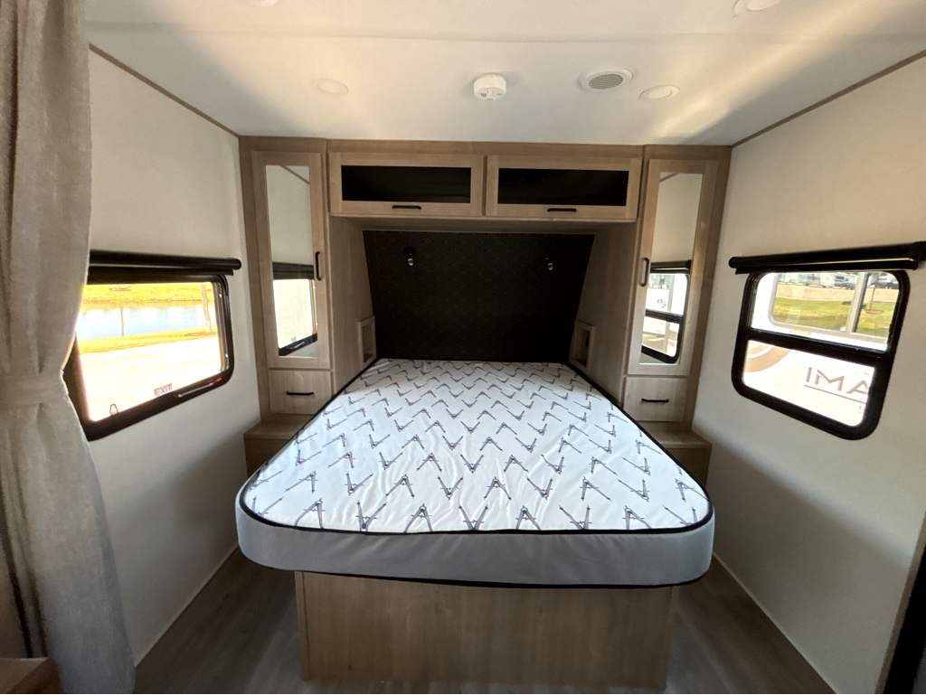 2026 GRAND DESIGN IMAGINE 22MLE - Image 21