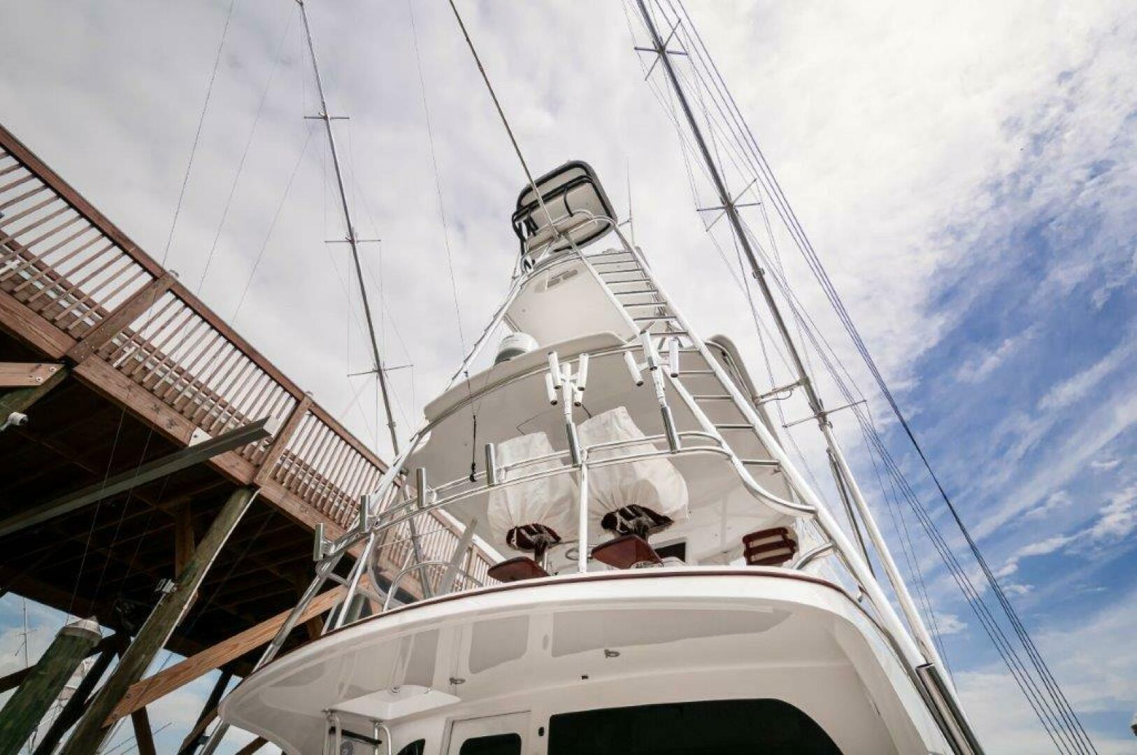 2016 Hatteras GT60 - Image 61