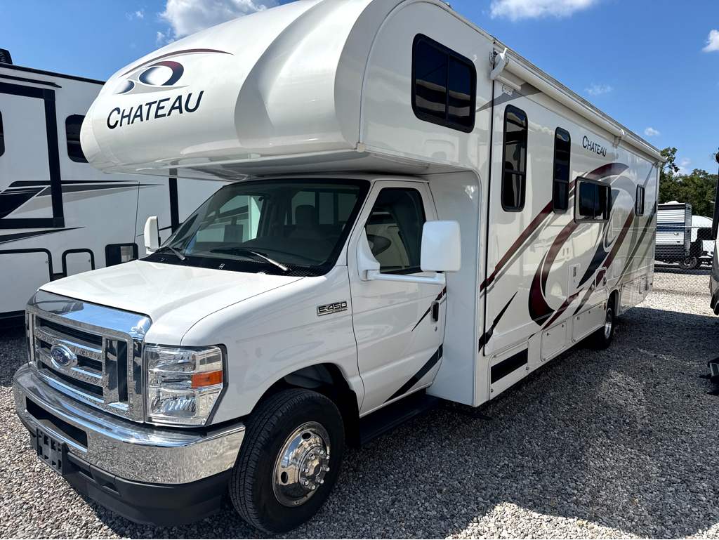 2023 THOR MOTOR COACH CHATEAU 31WV - Image 3