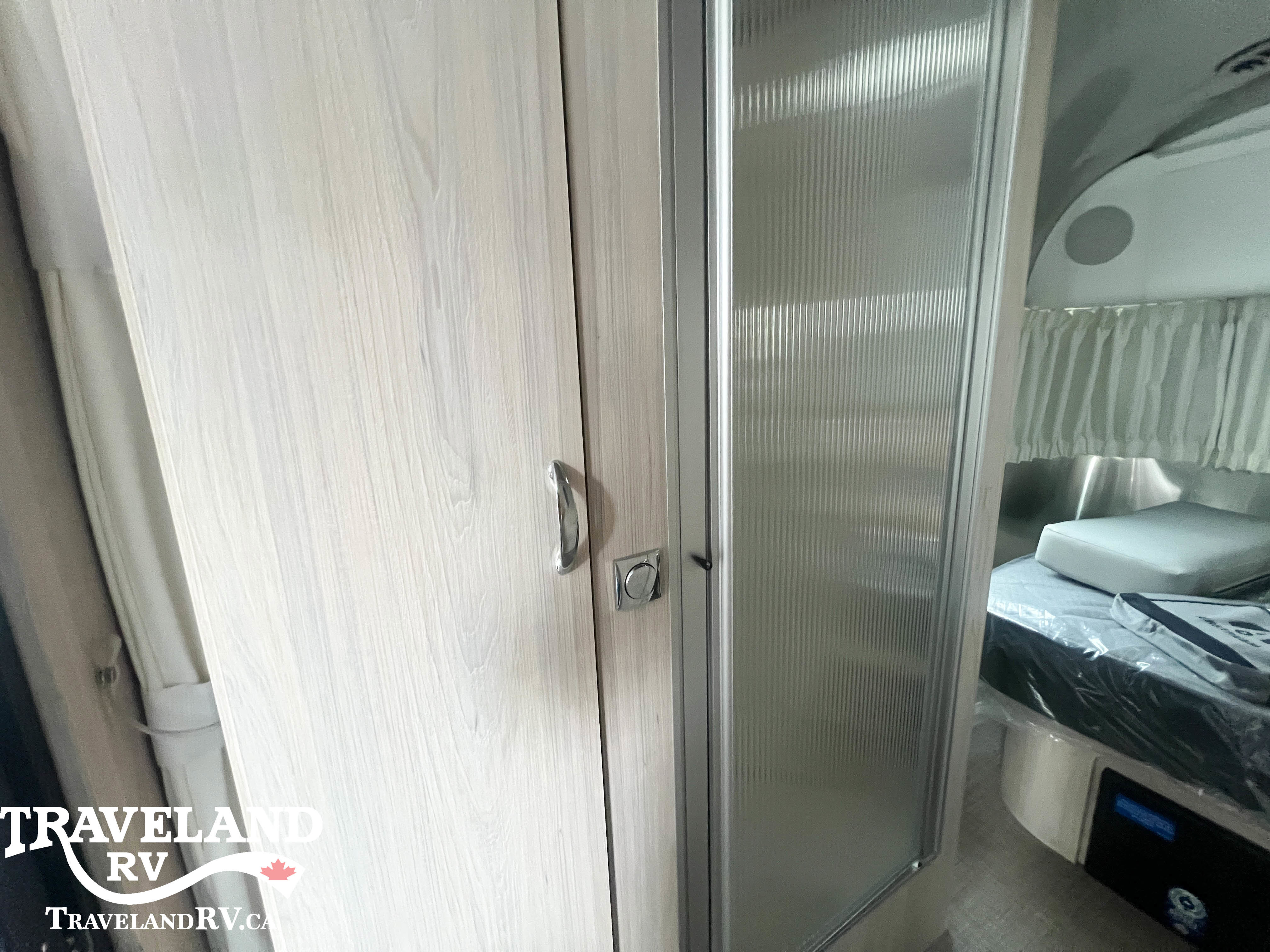 2025 Airstream Globetrotter 25FB - Image 20