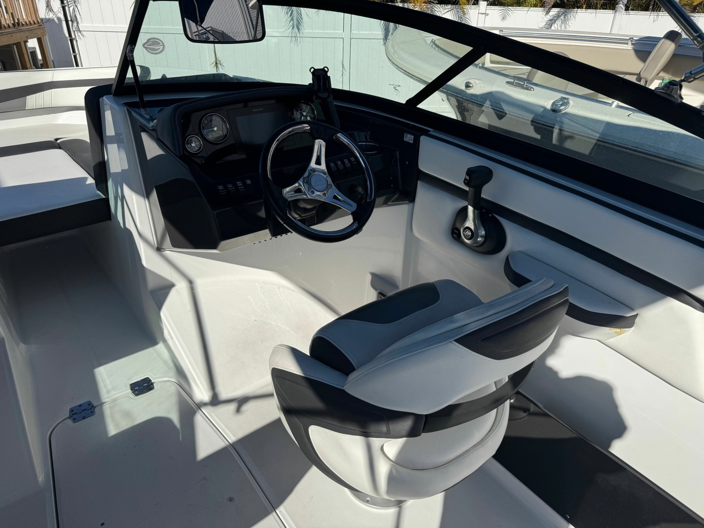 2020 Monterey M-205 - Image 16