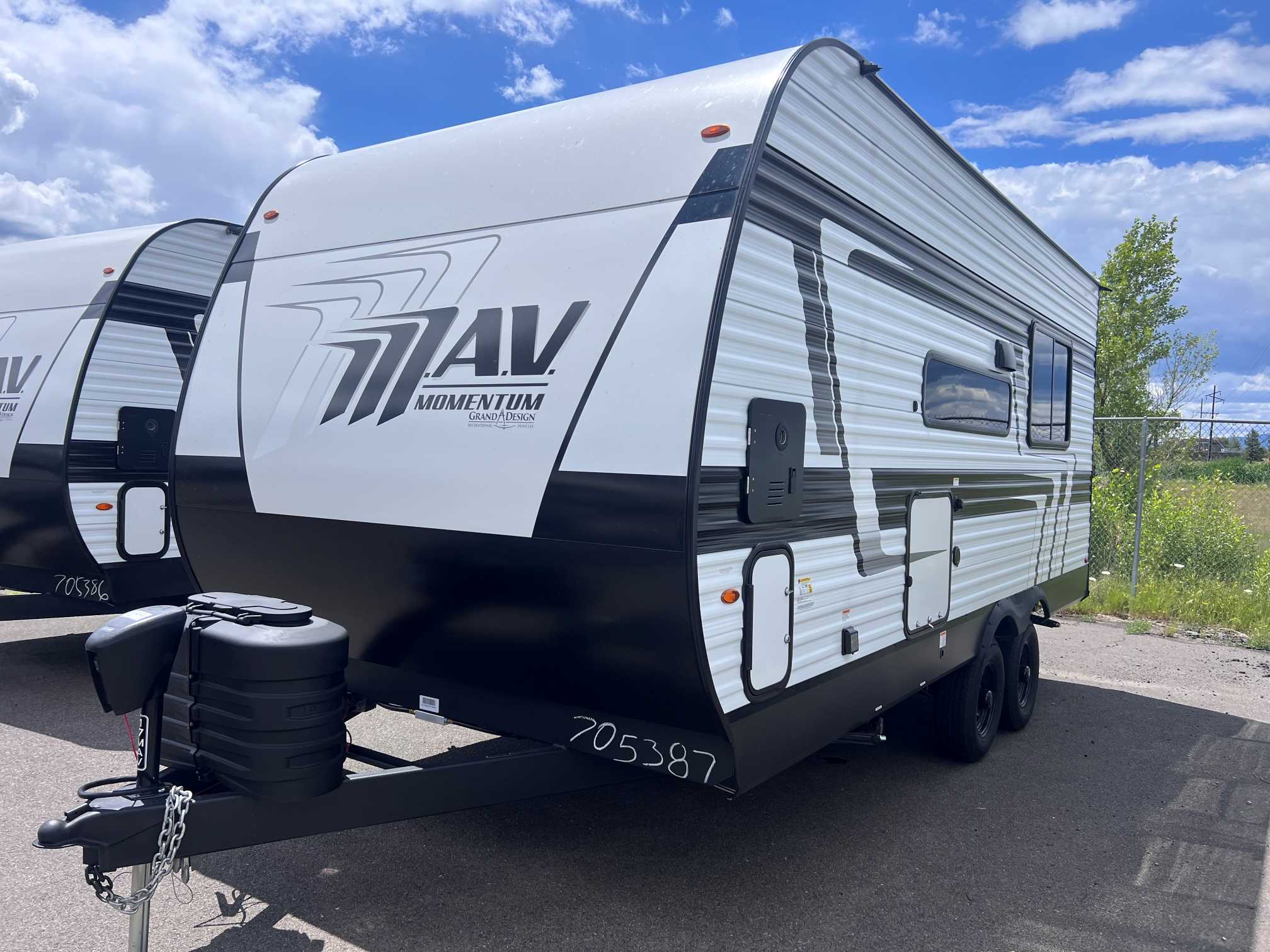 2027 Grand Design Momentum MAV 17MAV - Image 1