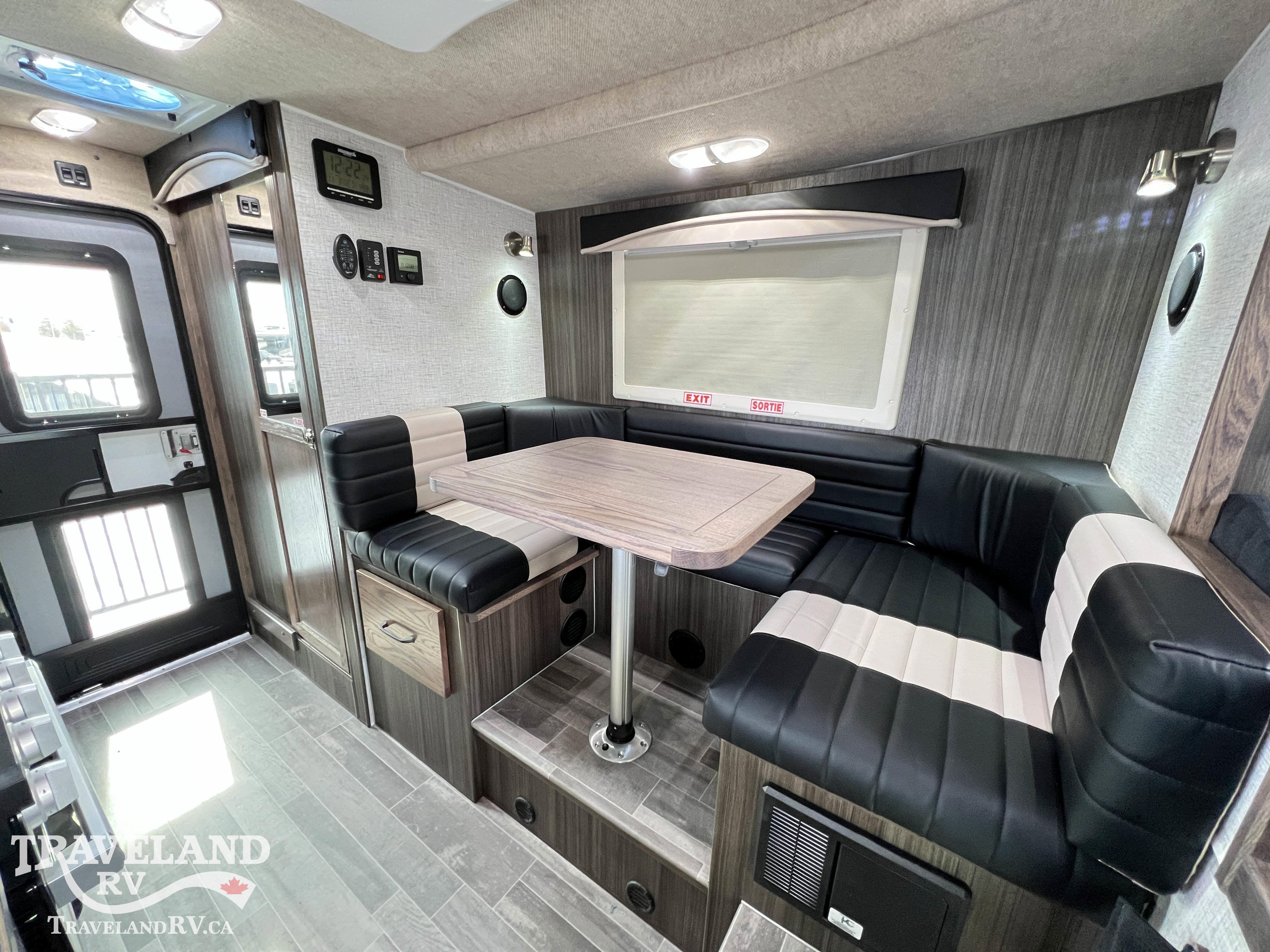 2026 Northern Lite Limited Edition 9-6 LE WB - Image 23