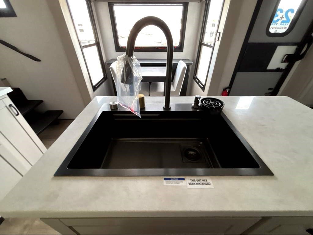 2026 JAYCO NORTH POINT 382FLRB - Image 24