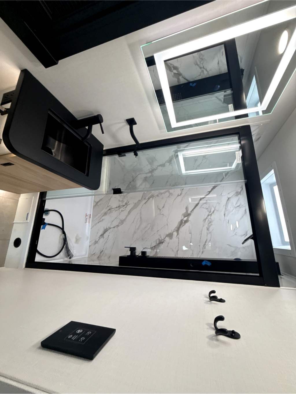 2027 JAYCO MELBOURNE PRESTIGE 25LP - Image 30