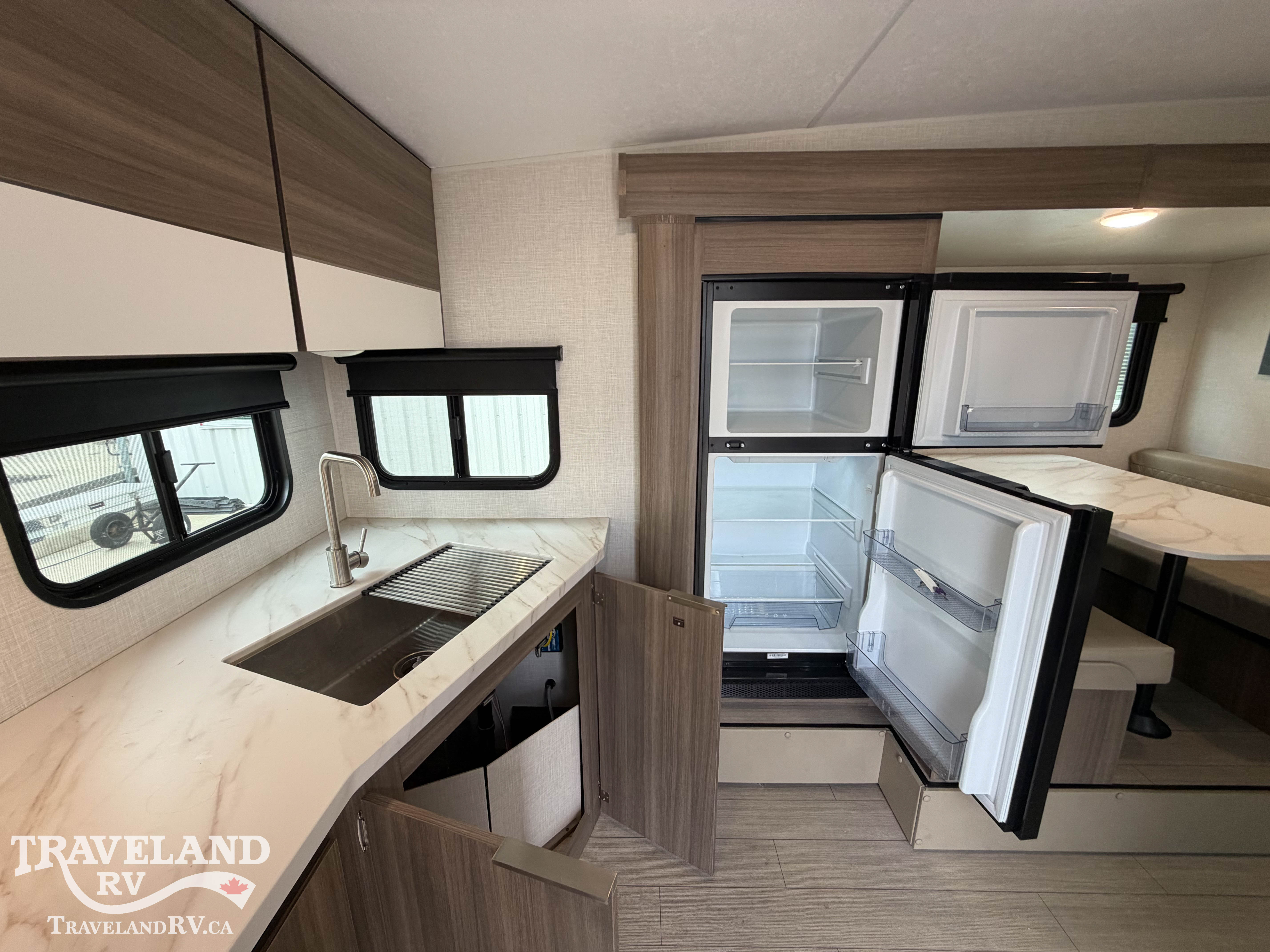 2024 Venture RV Sonic SN231VRK - Image 10