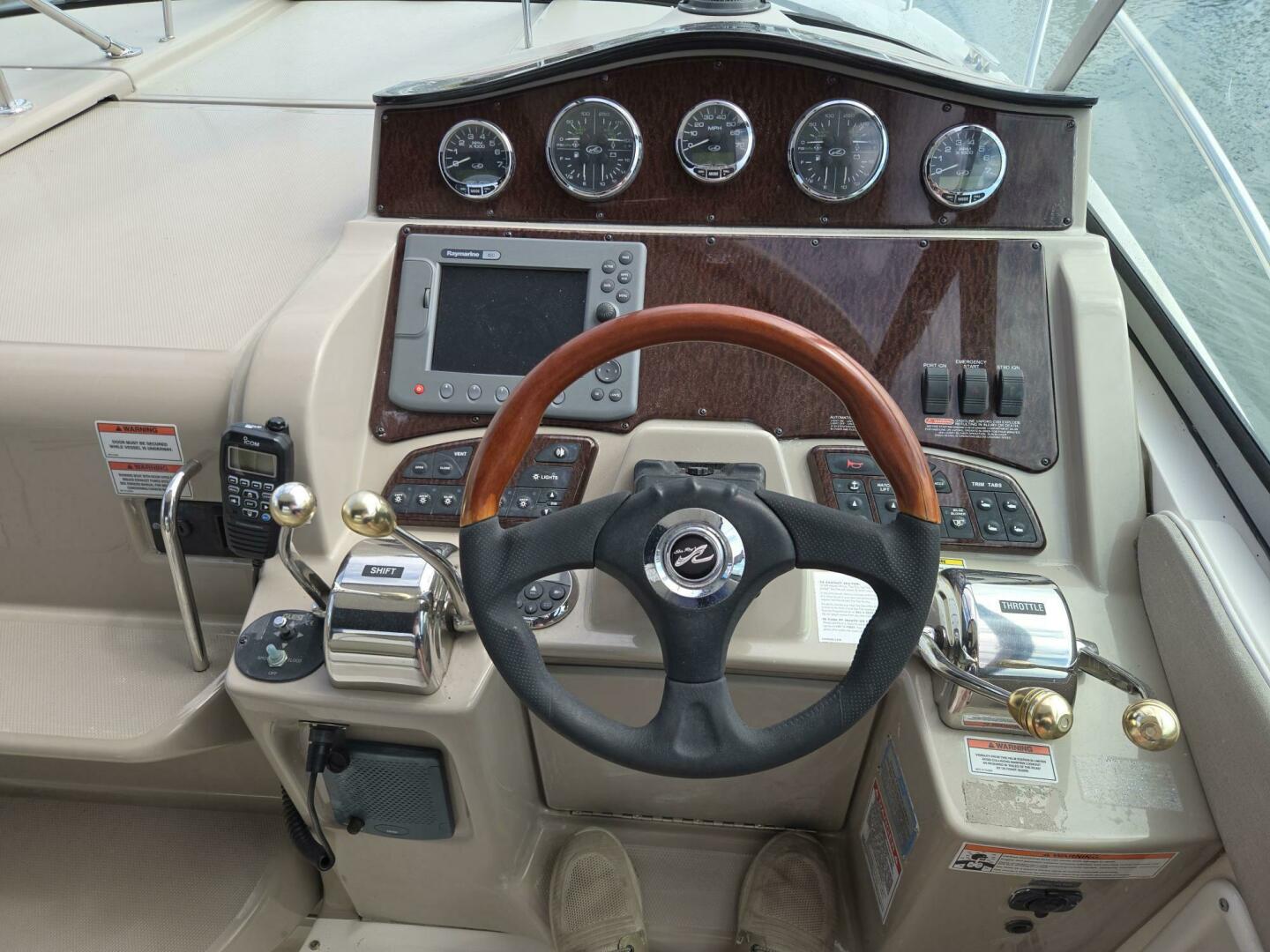2007 Sea Ray 310 Sundancer - Image 3