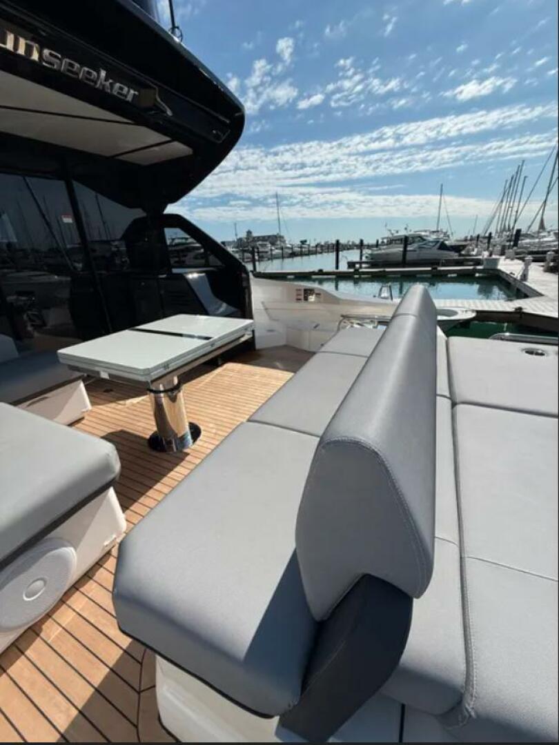 2025 Sunseeker 55 Predator - Image 7