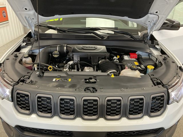 2025 Jeep Compass Trailhawk 4x4 - Image 10