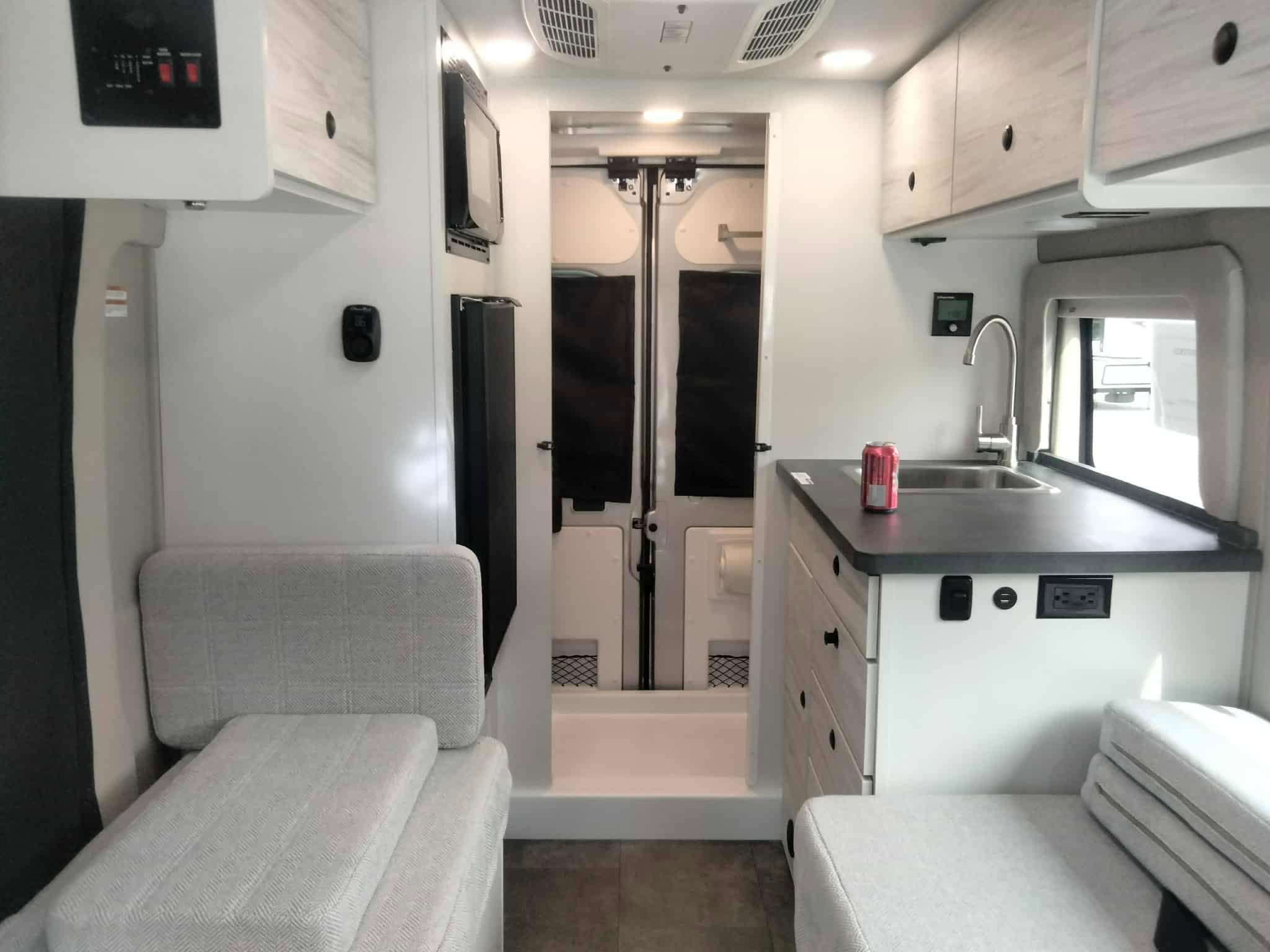 2026 ENTEGRA COACH ARC 18C - Image 39