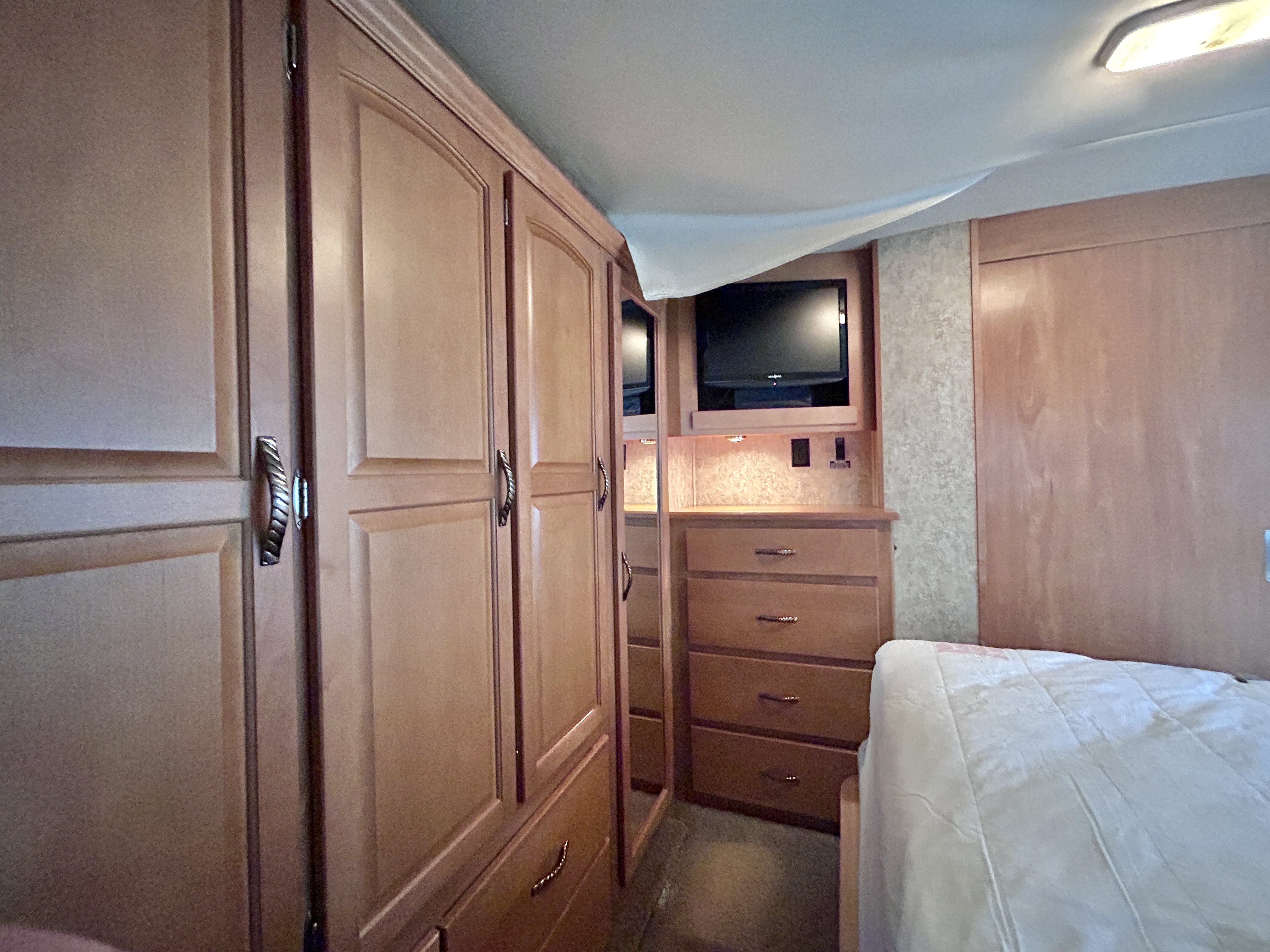 2006 WINNEBAGO ITASCA 36SG - Image 24