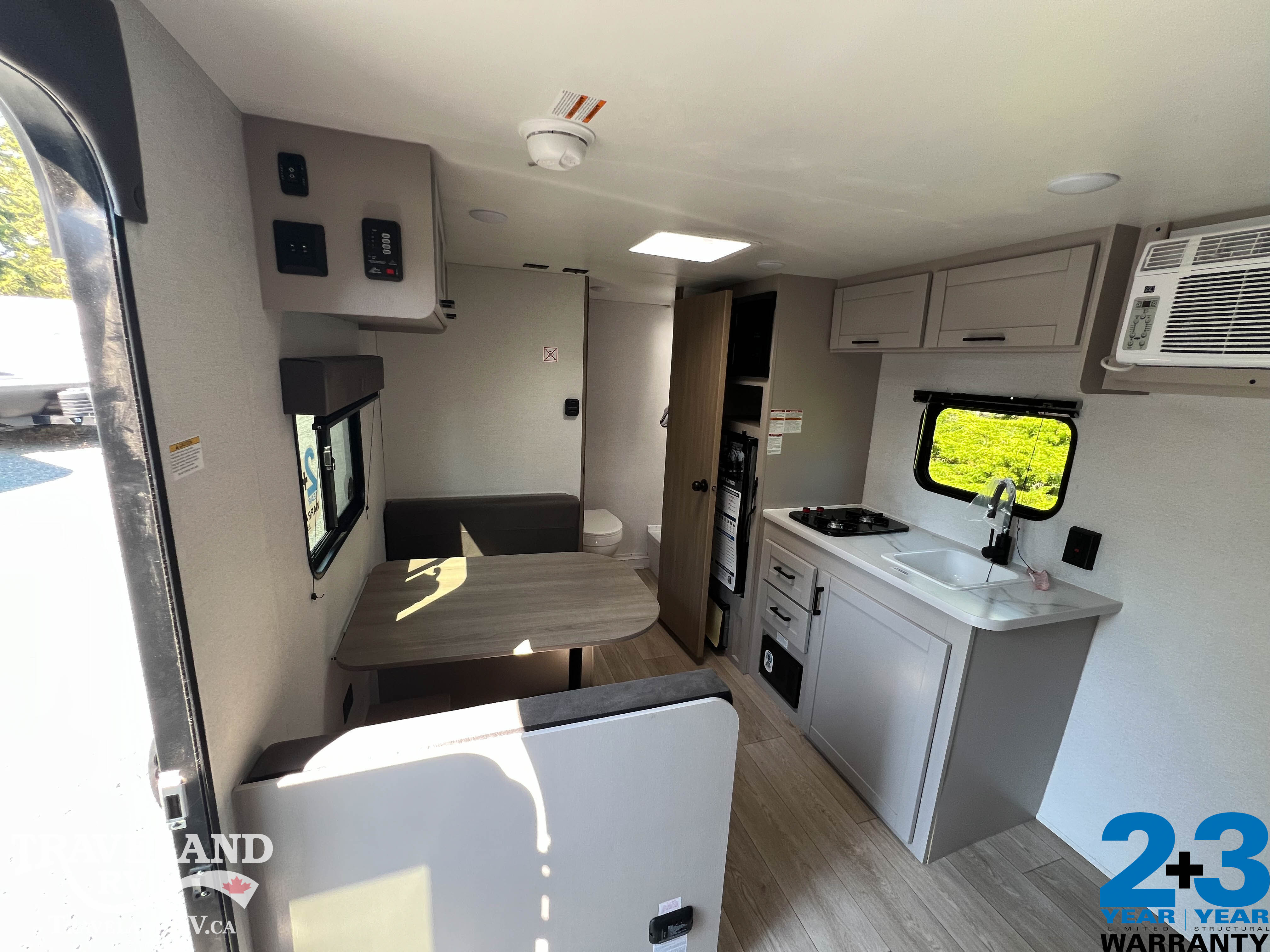 2027 JAYCO Jay Flight 170FQW - Image 3