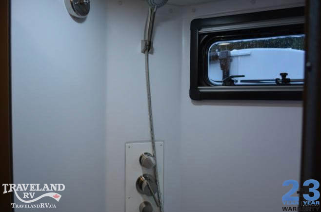 2025 Jayco Granite Ridge 22T - Image 18