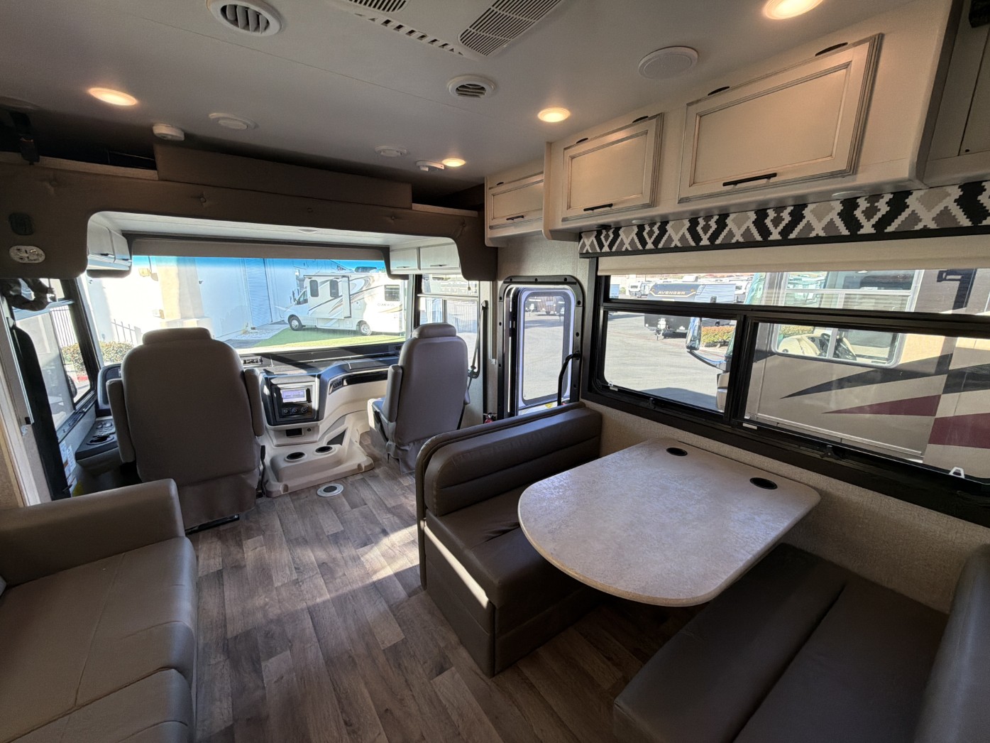 2021 Jayco Alante 29S - Image 14