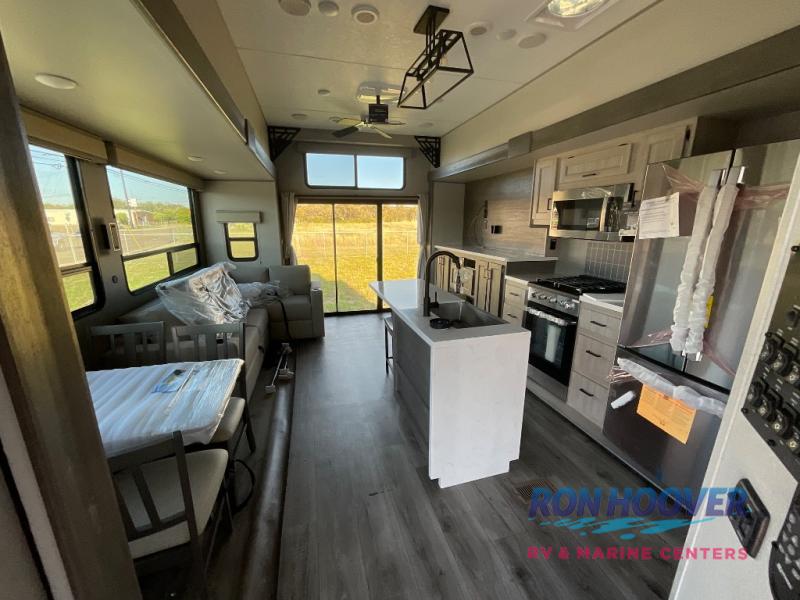 2026 COACHMEN 43CONDO - Image 5