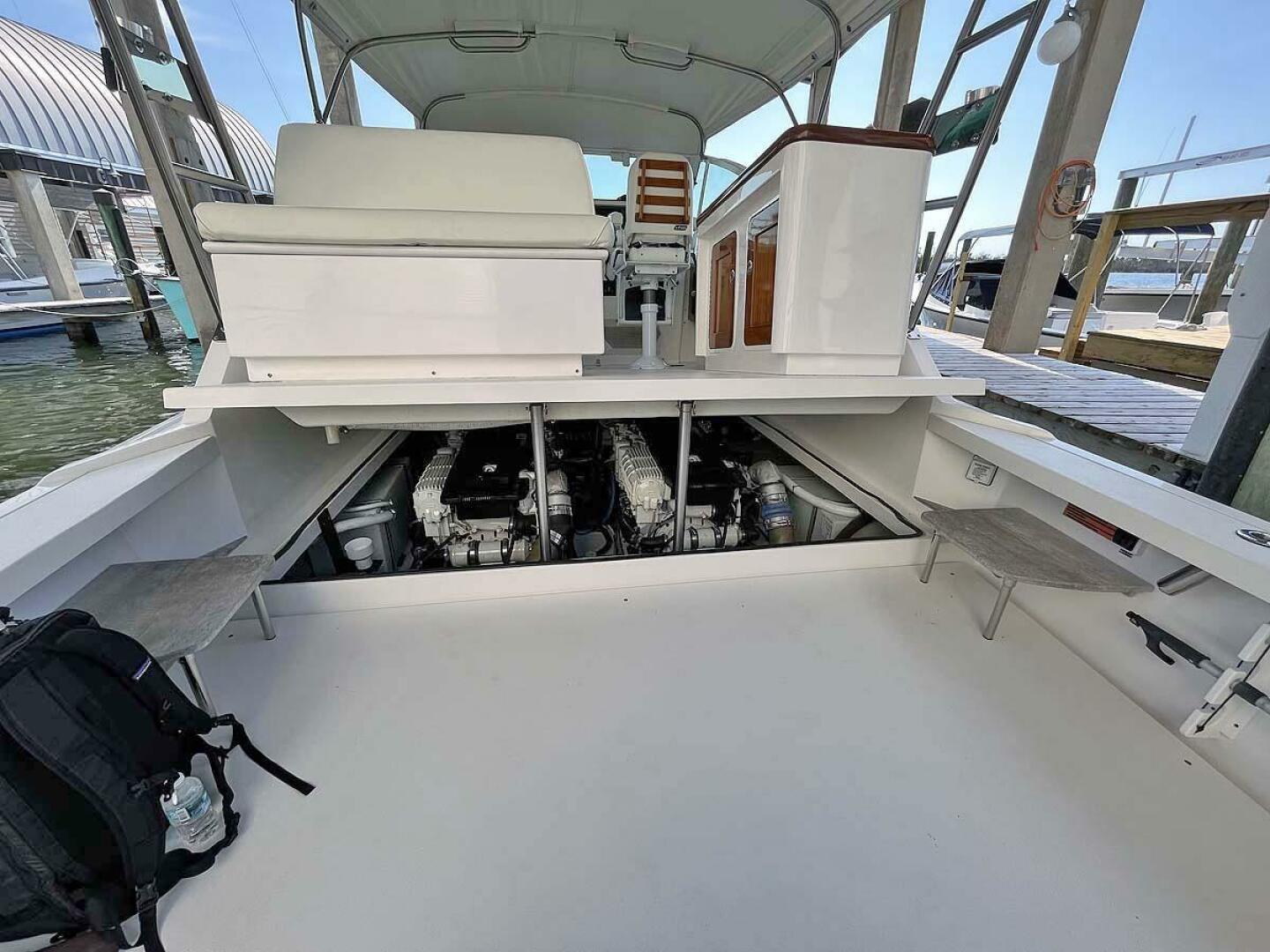 2013 Hunt Yachts Harrier 36 - Image 12