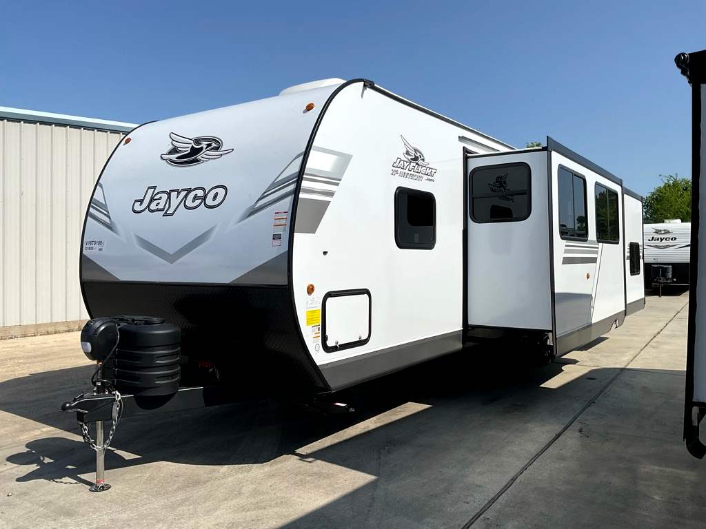 2027 JAYCO Jay Flight 321BDS - Image 4