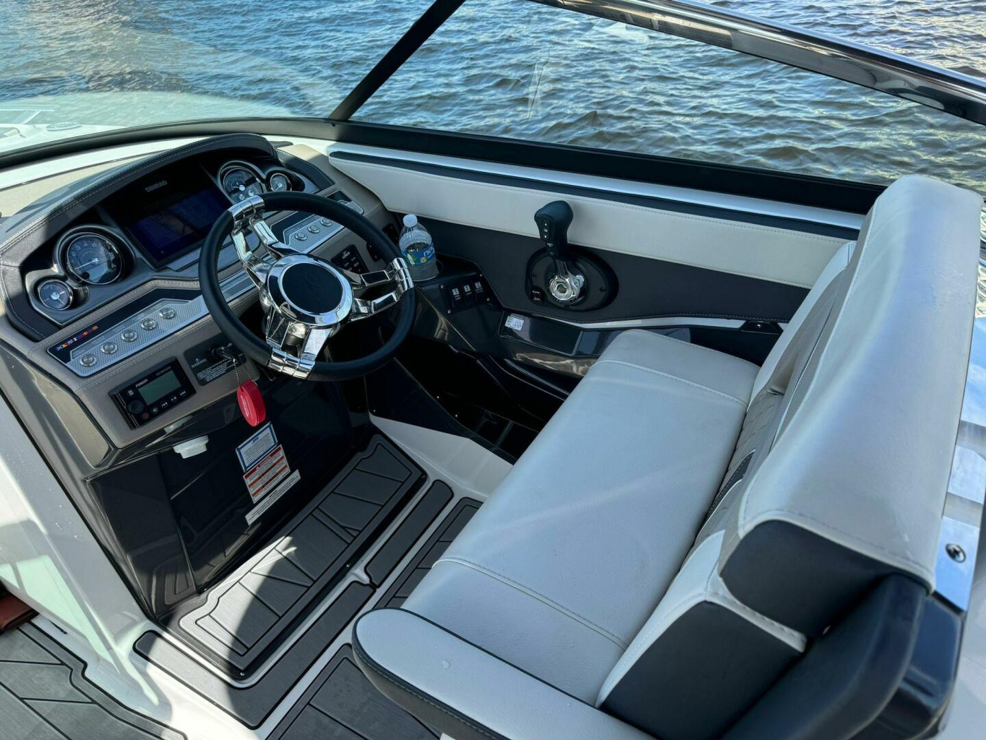 2022 Monterey 278SS - Image 9