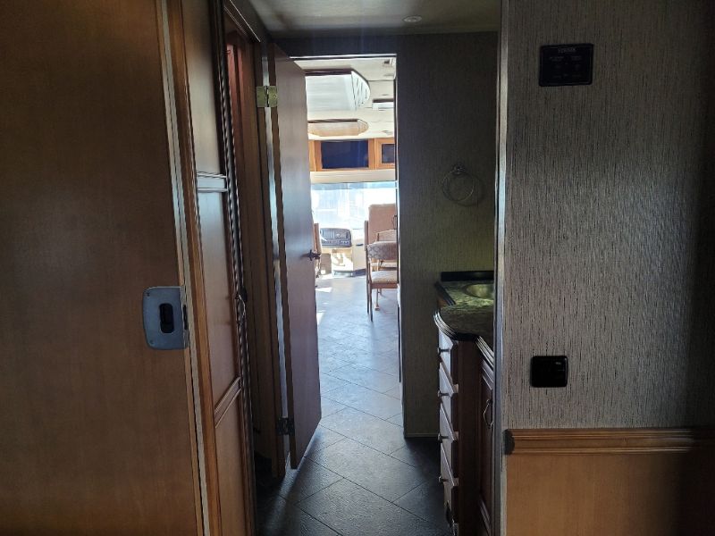 2015 Newmar Ventana LE 3849 - Image 24