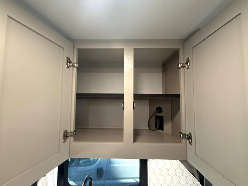 2027 ENTEGRA COACH ODYSSEY 24B - Image 19