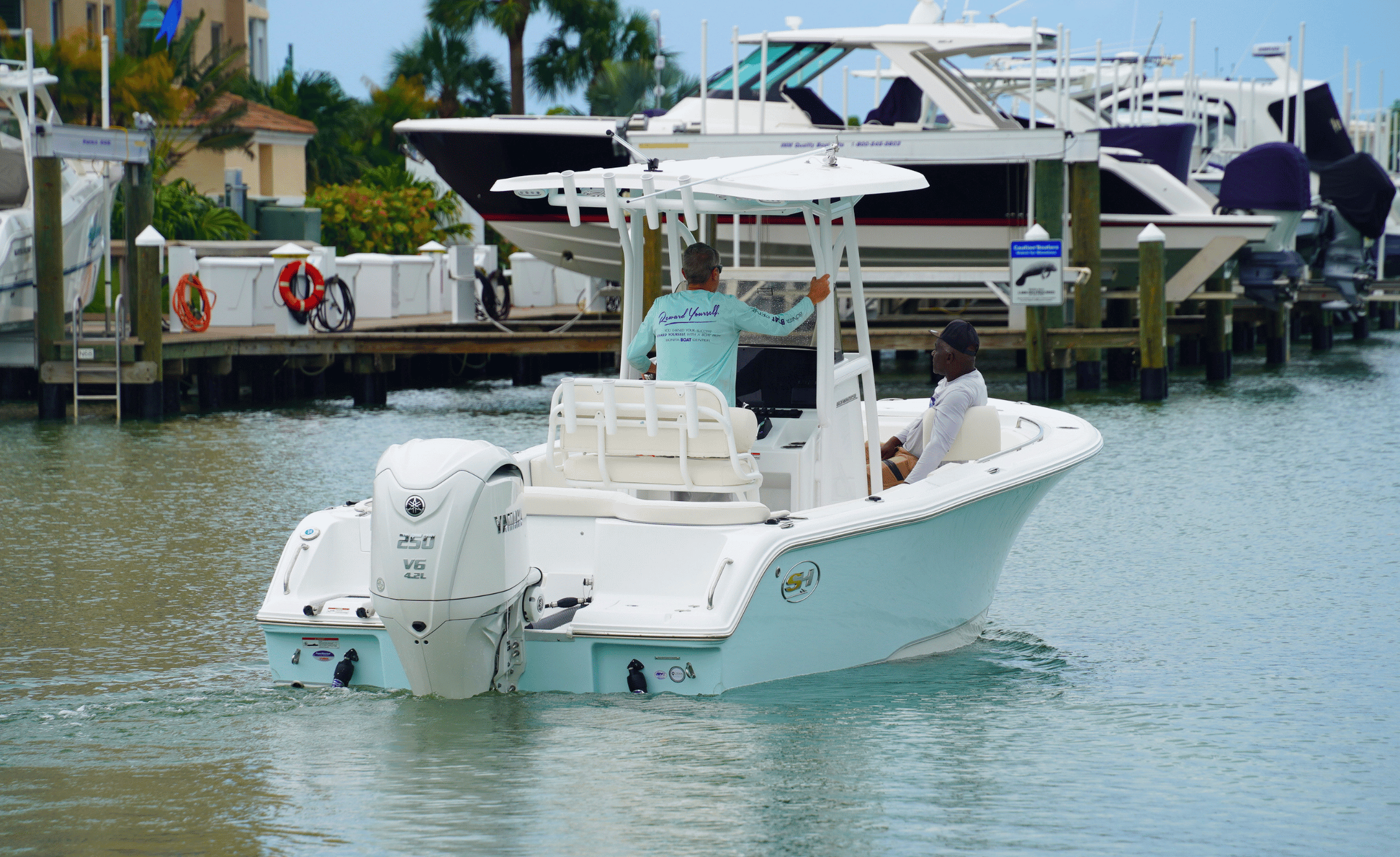 2027 SEA HUNT ULTRA 229 - Image 3