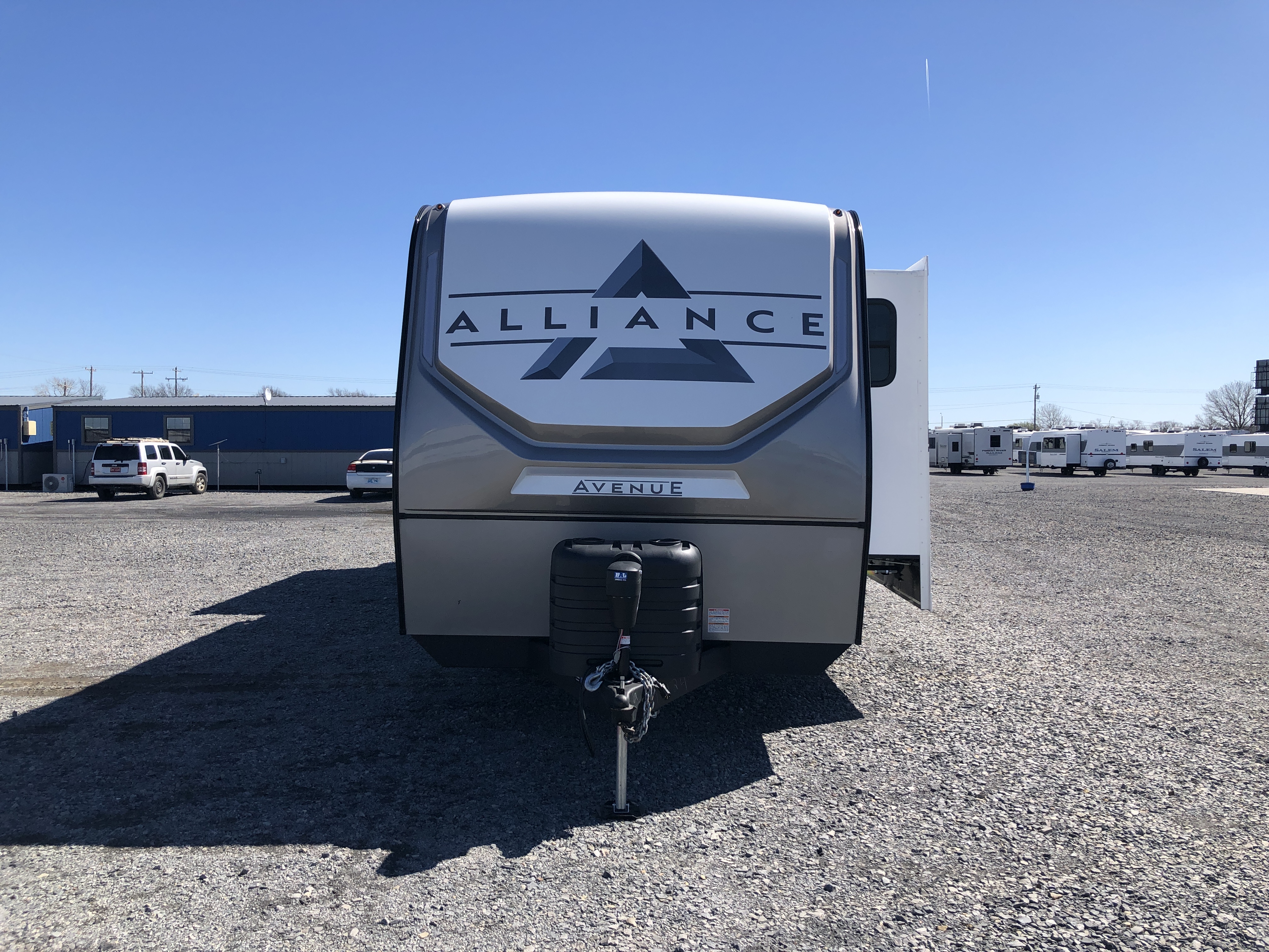 2026 Alliance RV Avenue 332RL - Image 2