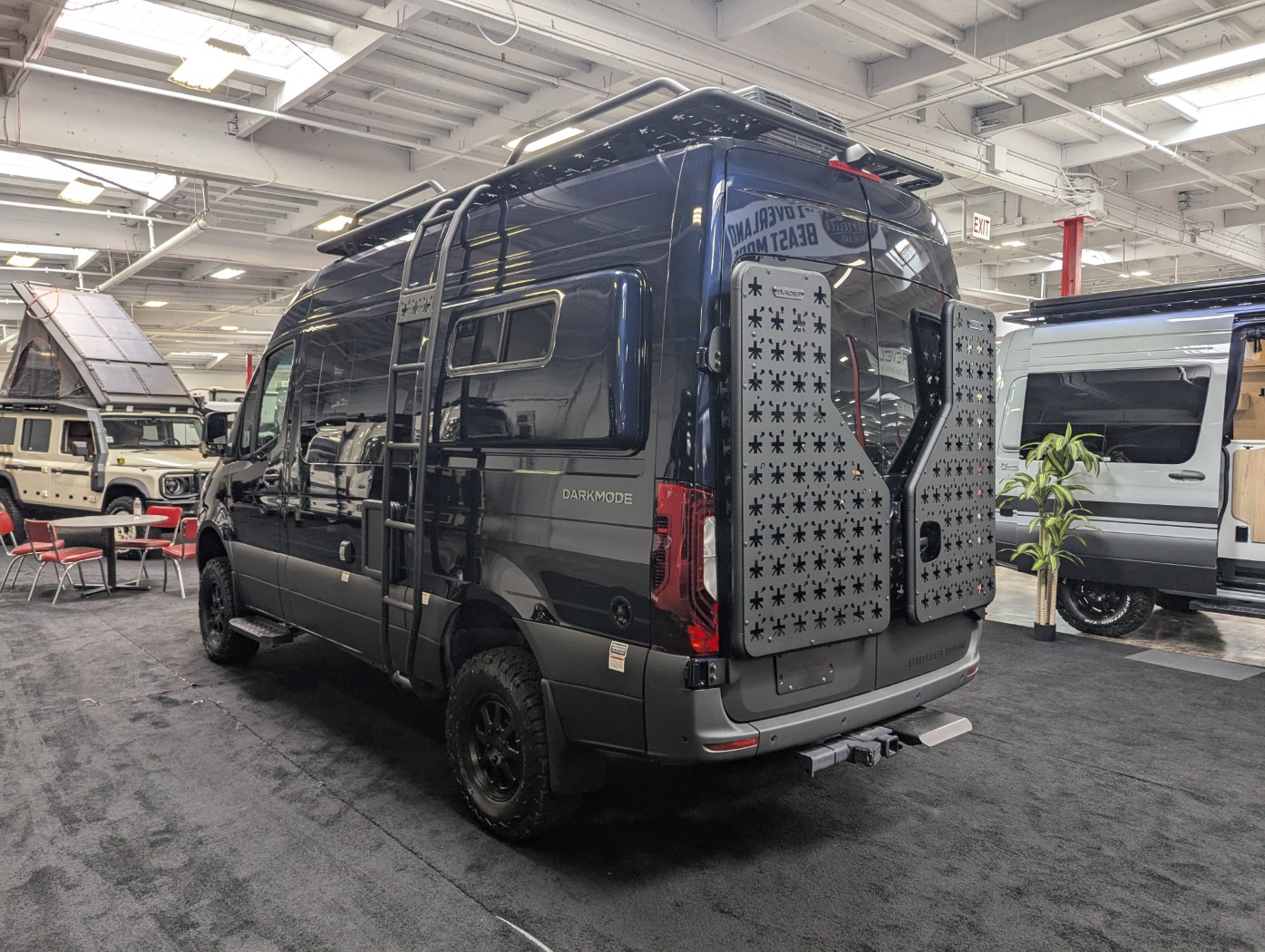 2027 Storyteller Overland Dark Mode XO - Image 6