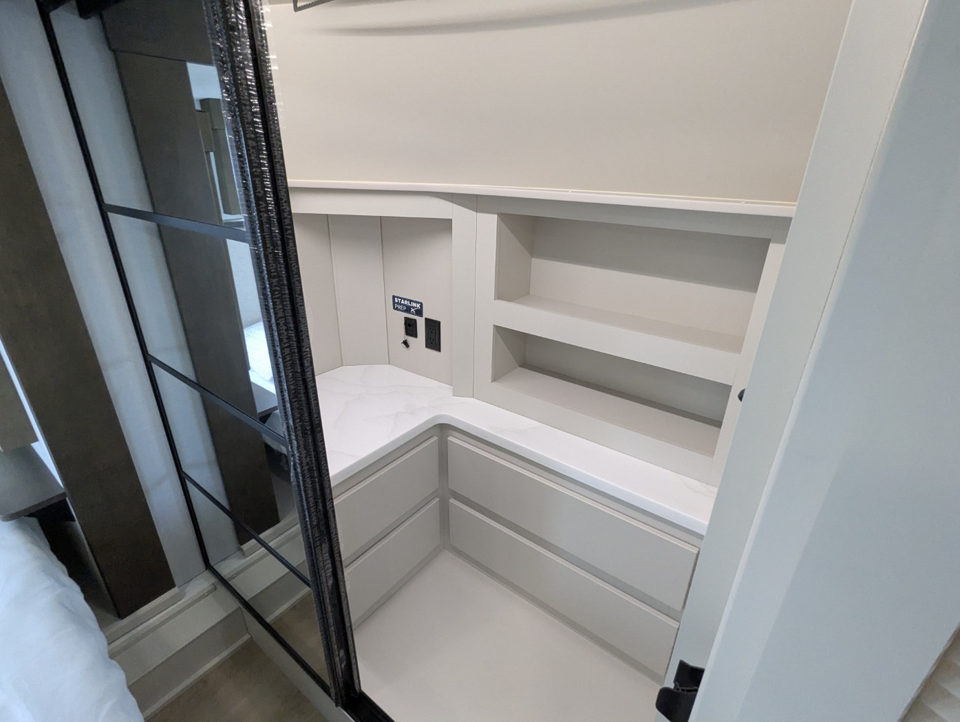 2027 Alliance RV Paradigm 310RL - Image 24
