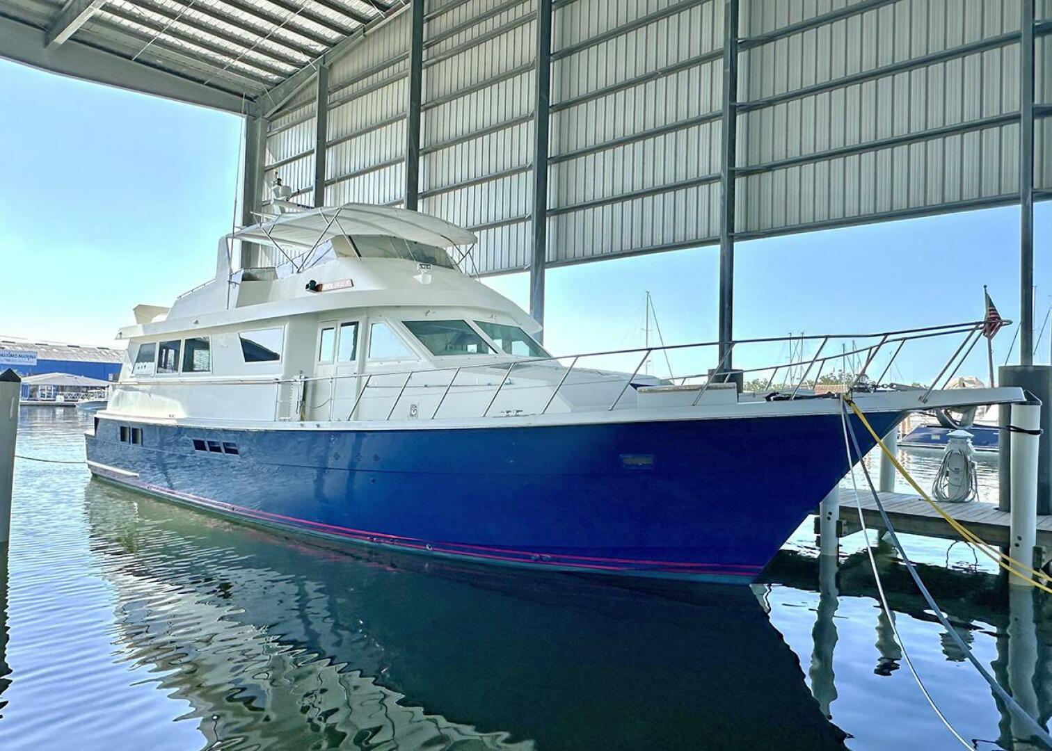 1994 Hatteras Cockpit Motoryacht - Image 31