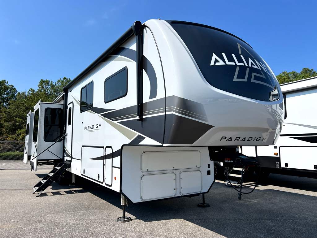 2024 Alliance RV PARADIGM 375RD - Image 1