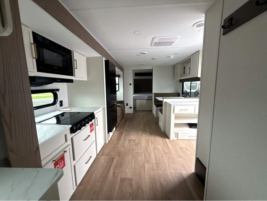 2026 GRAND DESIGN TRANSCEND 25MLX - Image 19