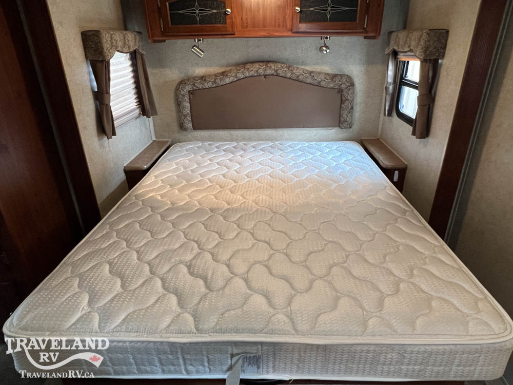 2013 Forest River Rockwood Windjammer 3002W - Image 29