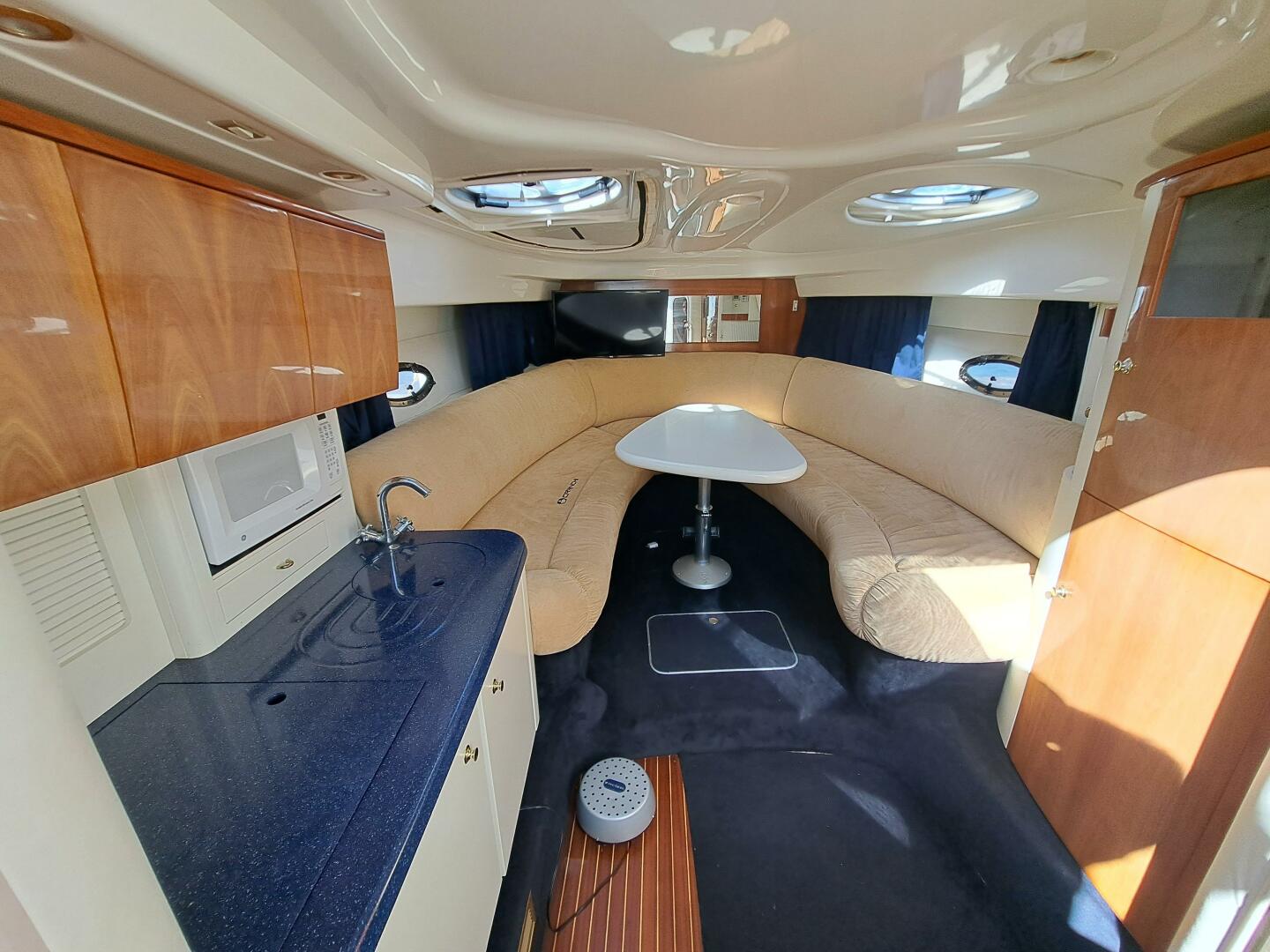 2003 Cranchi Endurance 39 - Image 13