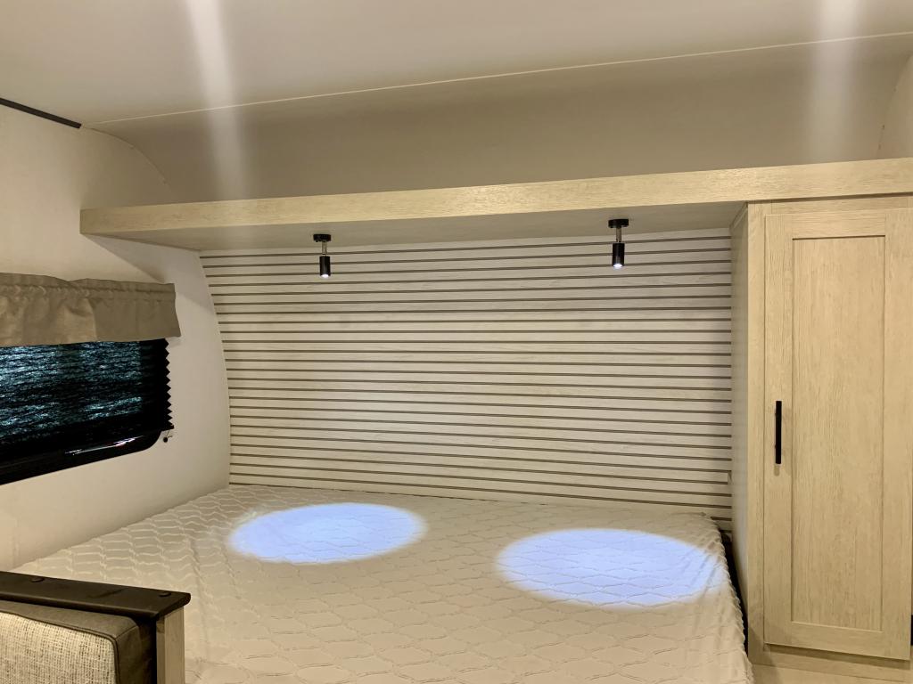 2026 COACHMEN 180DBL - Image 31