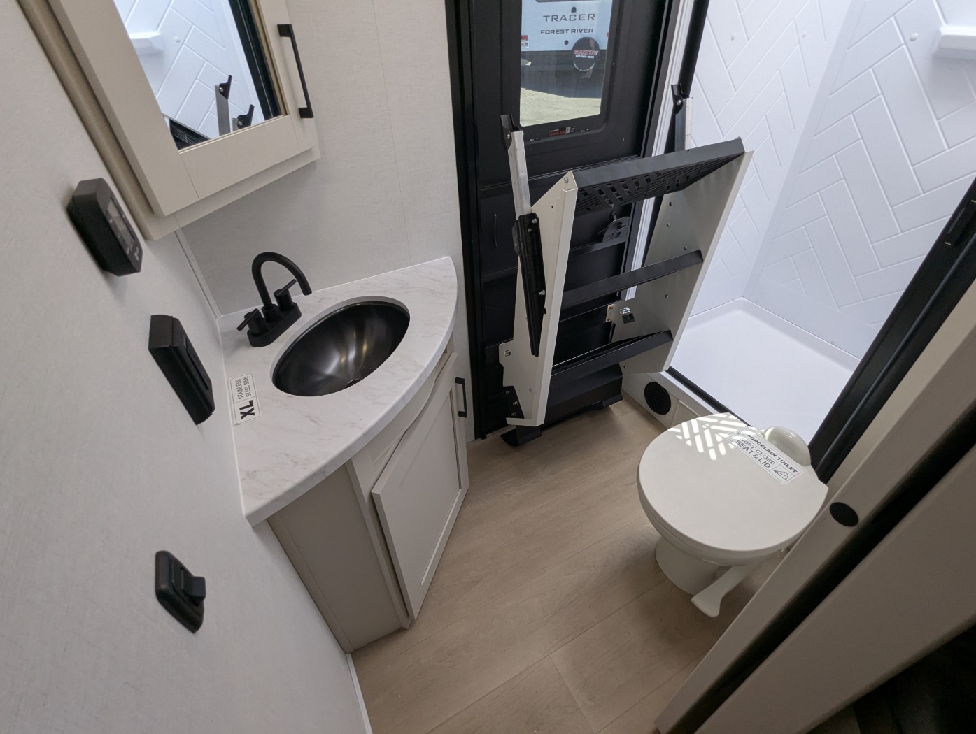 2027 Alliance RV Delta Ultra Lite BH255 - Image 25