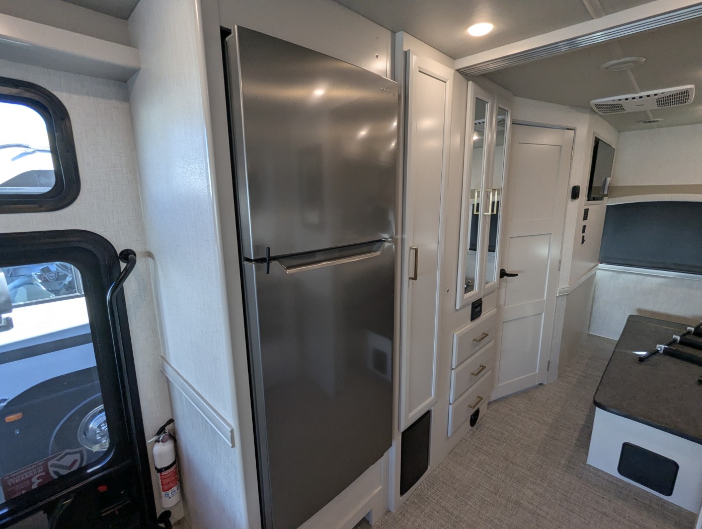 2026 Fleetwood Flair 28A - Image 20