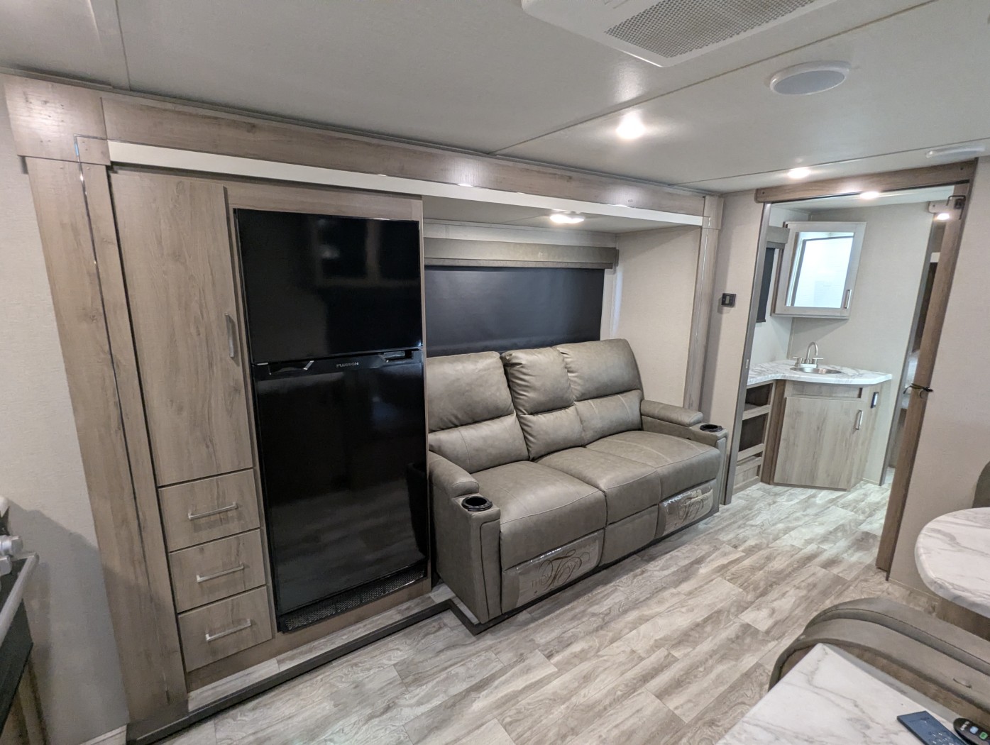 2023 Grand Design Imagine XLS 23LDE - Image 11